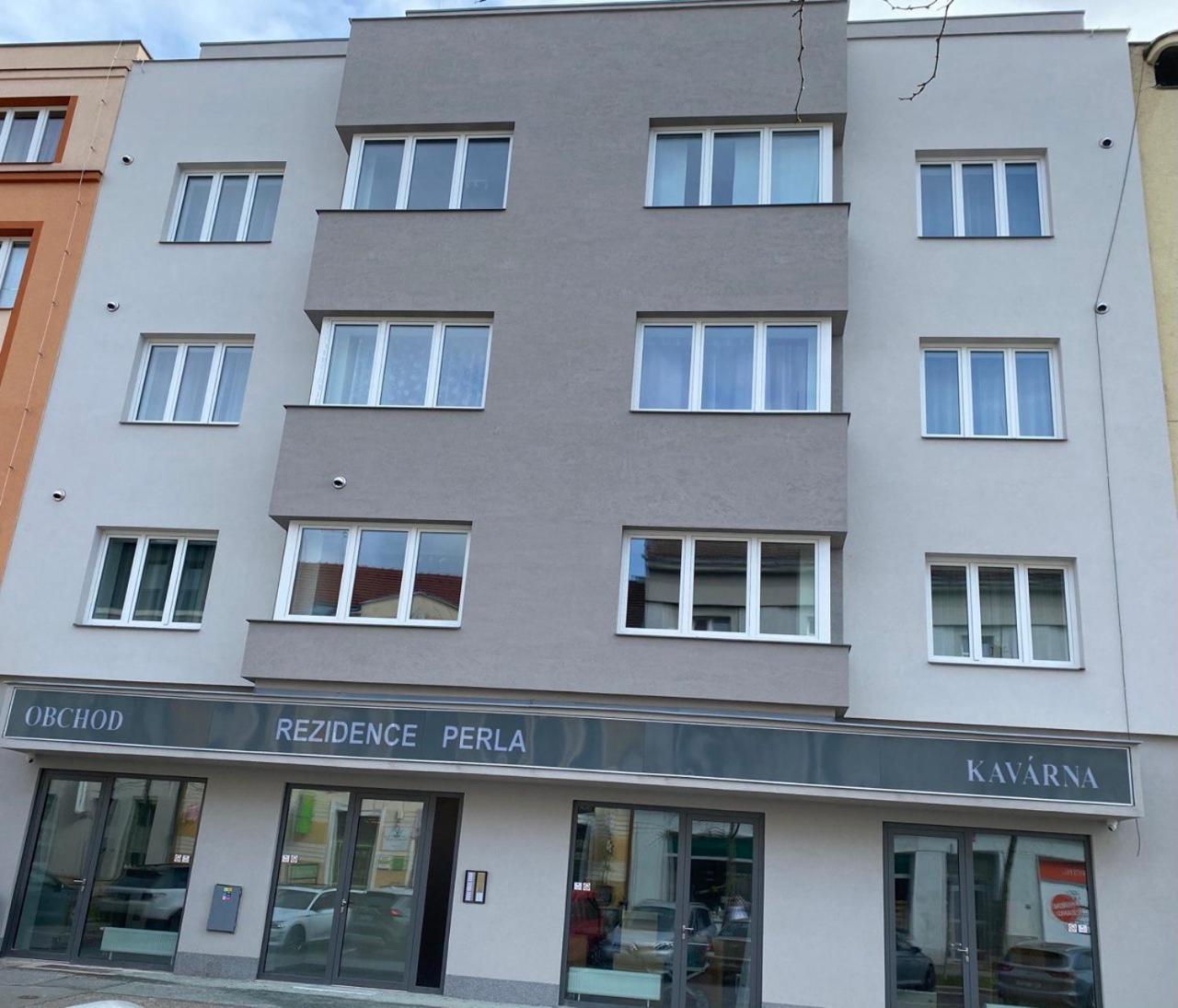 Апартаменты Perla Hradce 202 Градец-Кралове Экстерьер фото