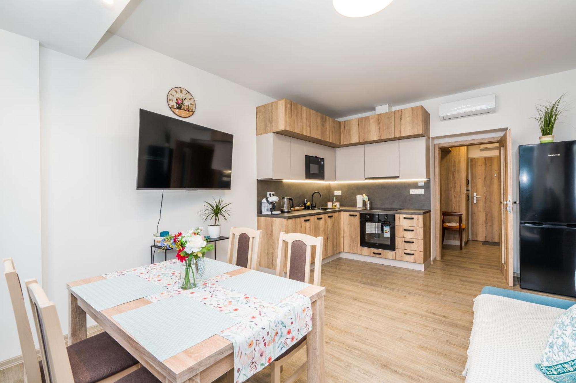 Апартаменты Perla Hradce 202 Градец-Кралове Экстерьер фото